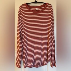 Old Navy Striped Crew Neck Long Sleeve T-Shirt